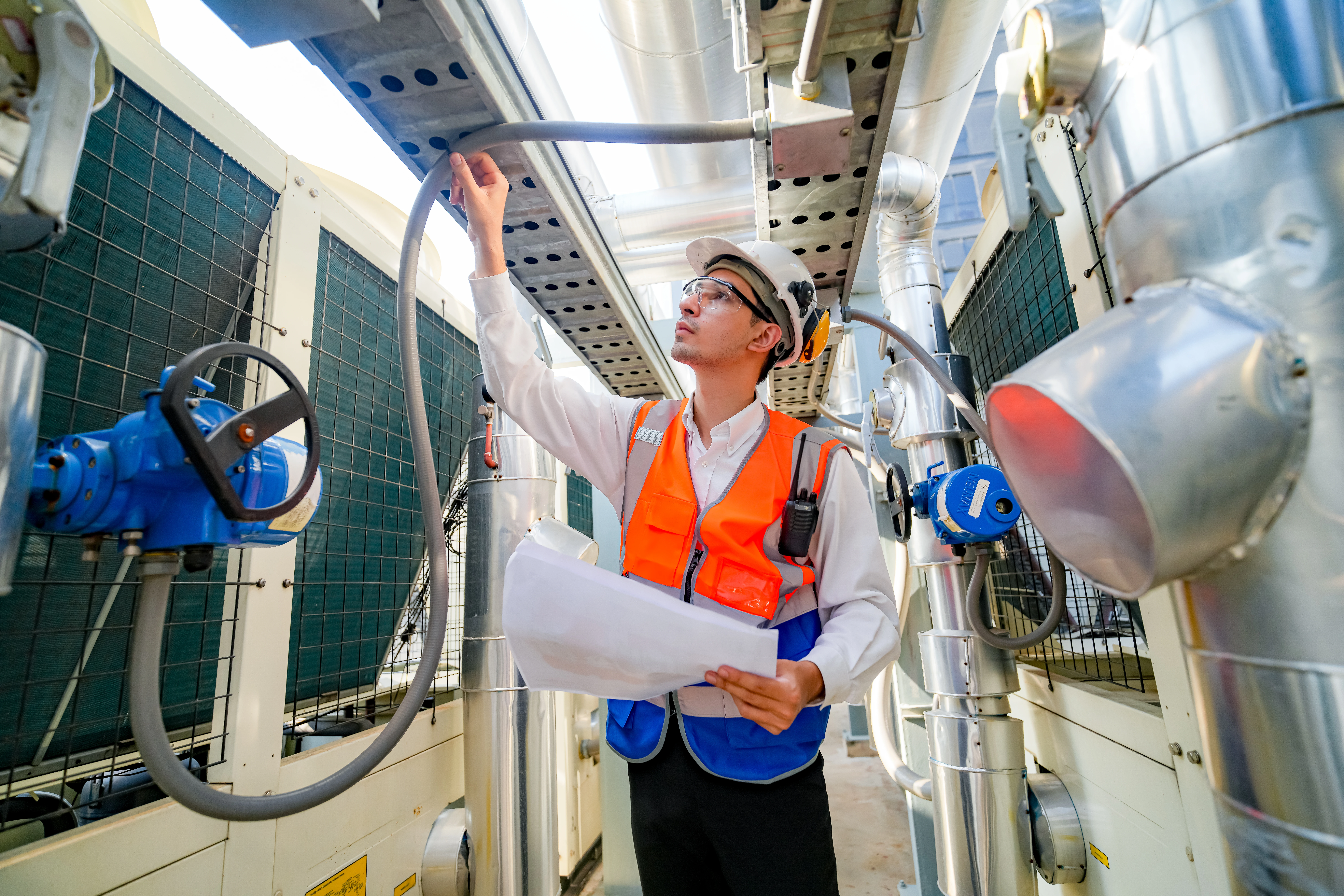 Manufacturing recruitment UAE - plant operators and quality engineers GCC
