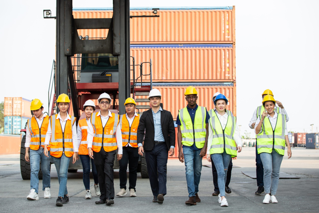 Bulk hiring services UAE — Gulf Workforce mass recruitment team Dubai